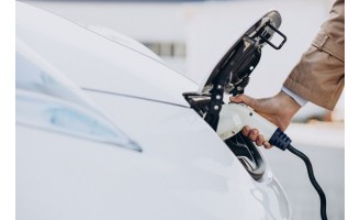 Honda разрабатывает батареи для электрокаров